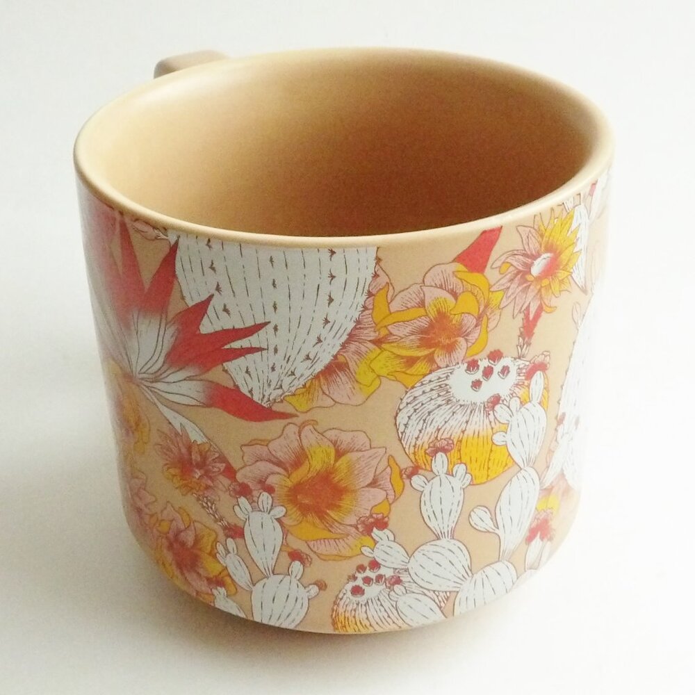 Starbucks 2019 Cactus Flowers Ceramic Coffee Mug 14 oz. Tan Peach D Handle - Picture 8 of 8